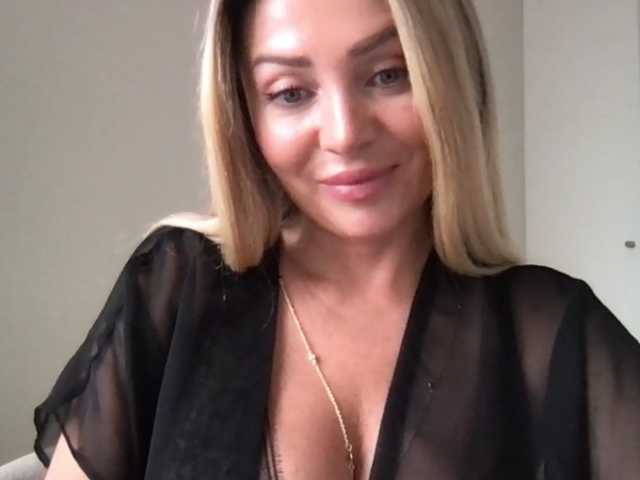 chloebelle live cam on BongaCams
