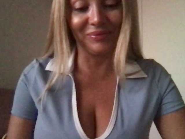 chloebelle live cam on BongaCams