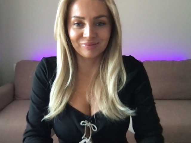 chloebelle live cam on BongaCams