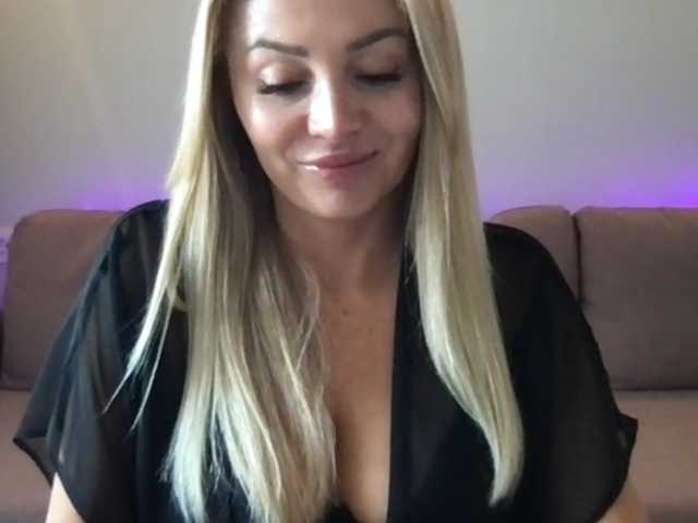 chloebelle live cam on BongaCams