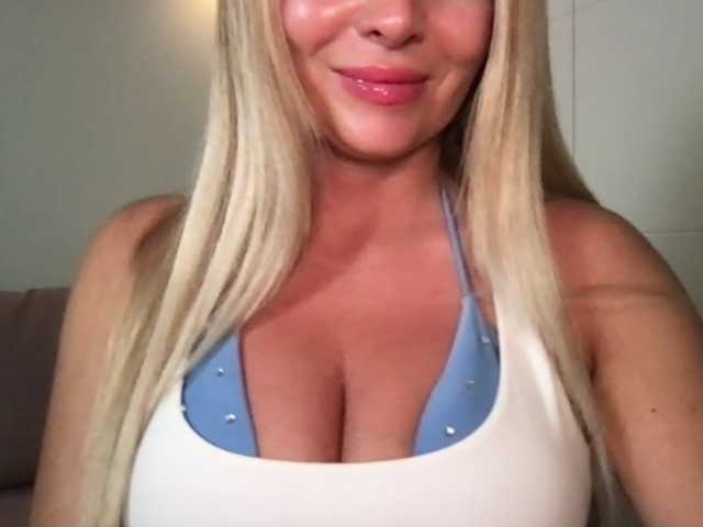 chloebelle live webcam show
