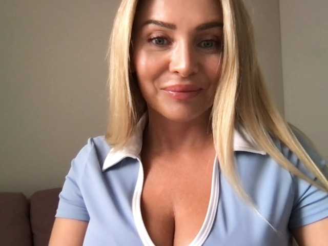 chloebelle live cam on BongaCams