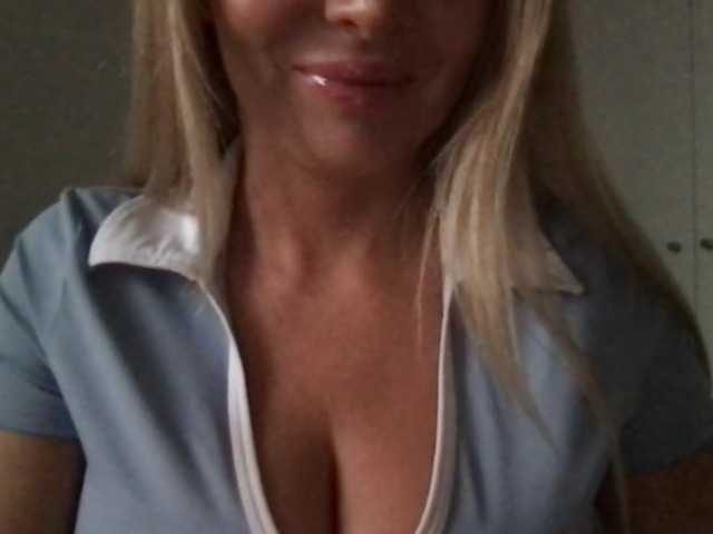 chloebelle live webcam show