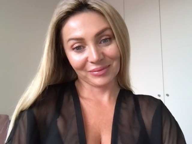 chloebelle live cam on BongaCams