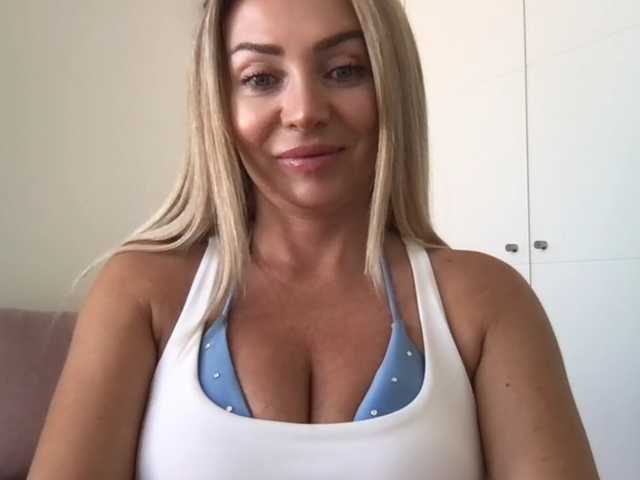 chloebelle live webcam show