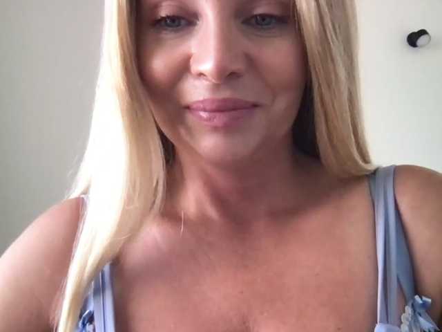 chloebelle