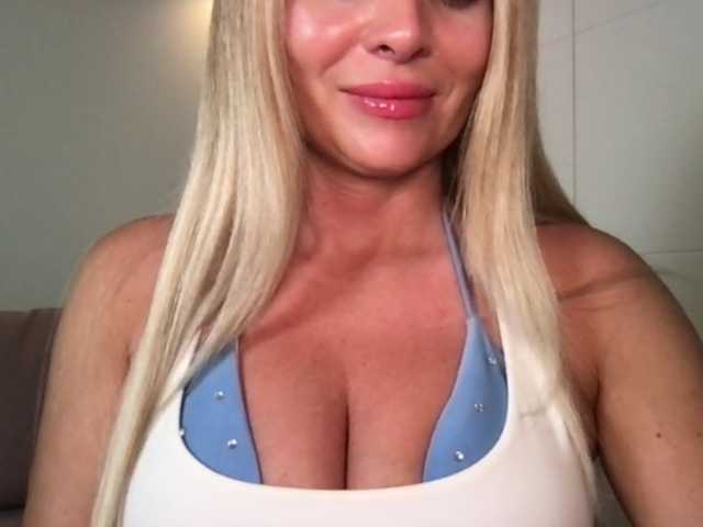 chloebelle