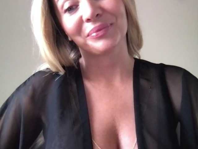 chloebelle live cam on BongaCams