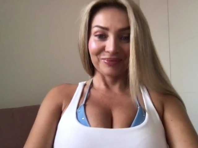 chloebelle