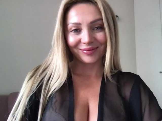 chloebelle live cam on BongaCams