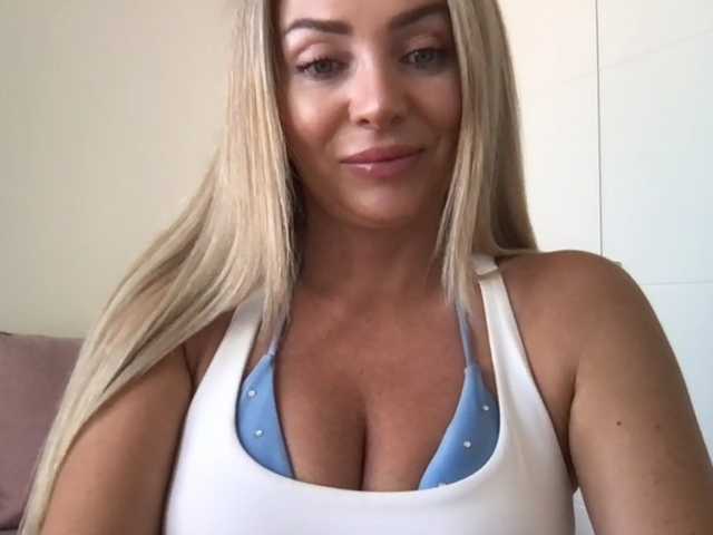 chloebelle live webcam show