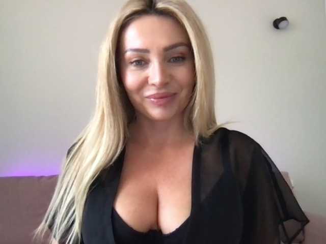 chloebelle live cam on BongaCams