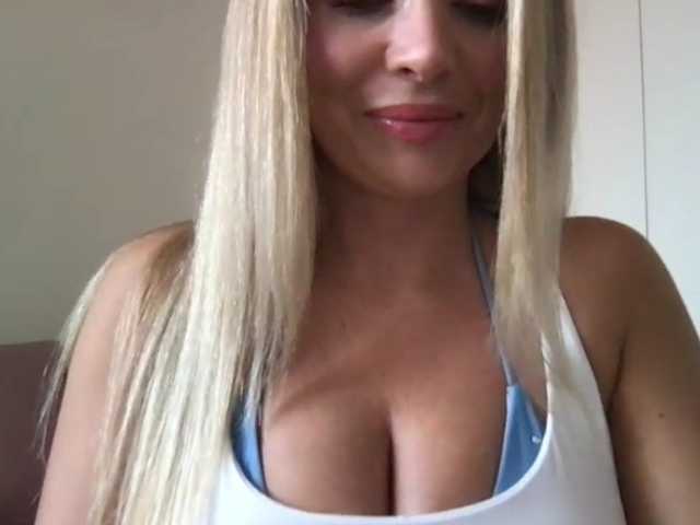 chloebelle live webcam show