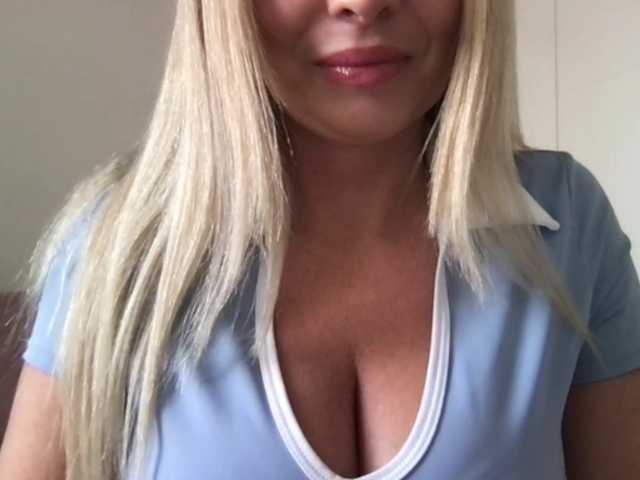 chloebelle