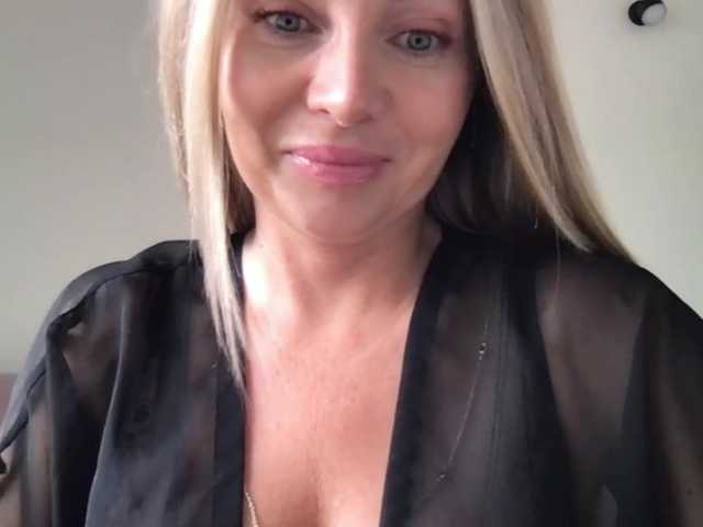 chloebelle cam belle