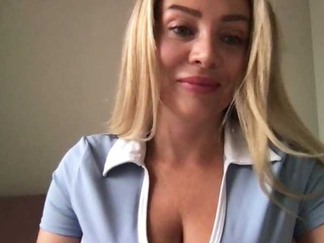 chloebelle live cam on BongaCams