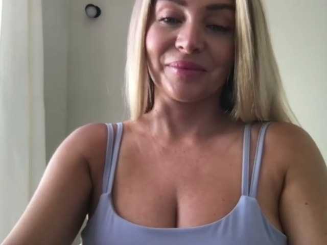 chloebelle live cam on BongaCams