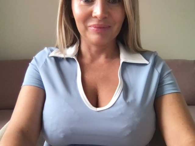 chloebelle live cam on BongaCams