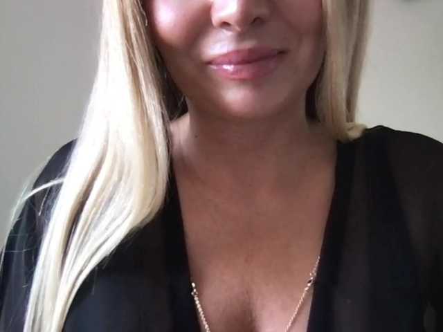 chloebelle