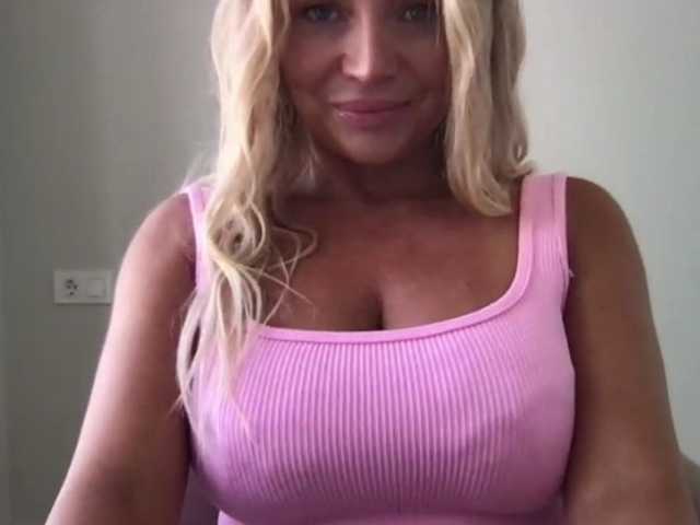 chloebelle live cam on BongaCams