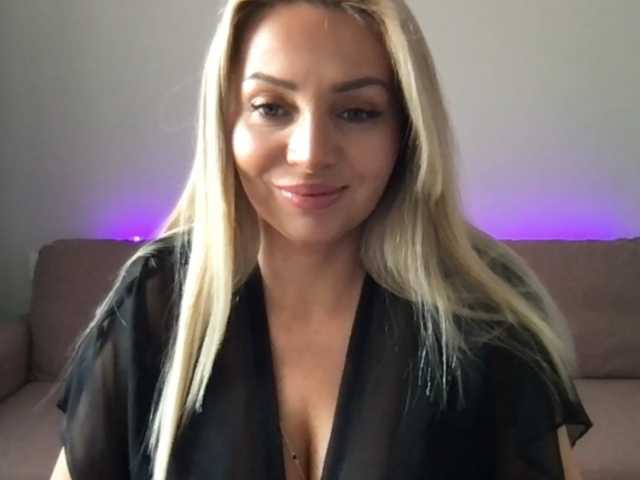 chloebelle live cam on BongaCams