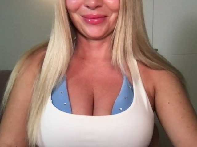 chloebelle live webcam show