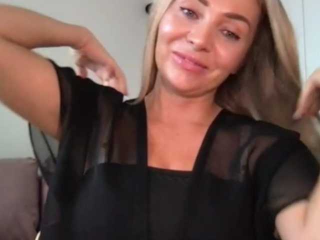 chloebelle live webcam show