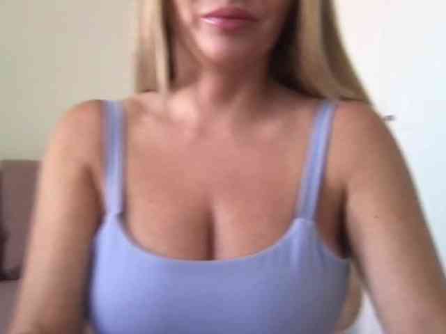 chloebelle