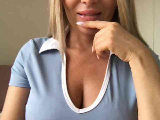 chloebelle webcam