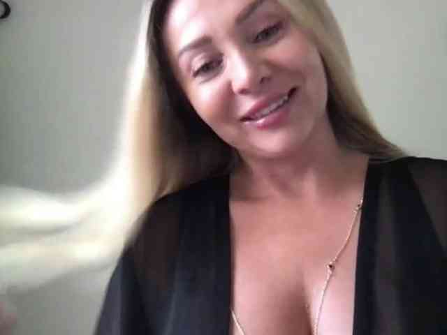 chloebelle webcam