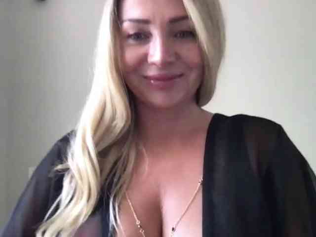 chloebelle webcam