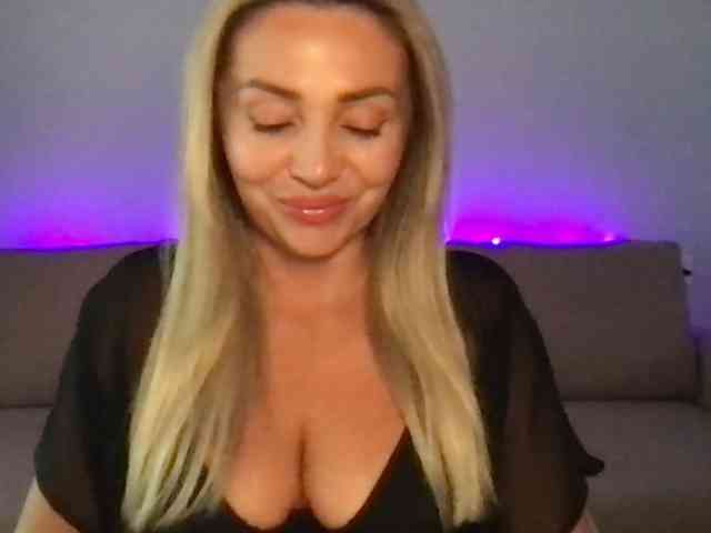 chloebelle webcam
