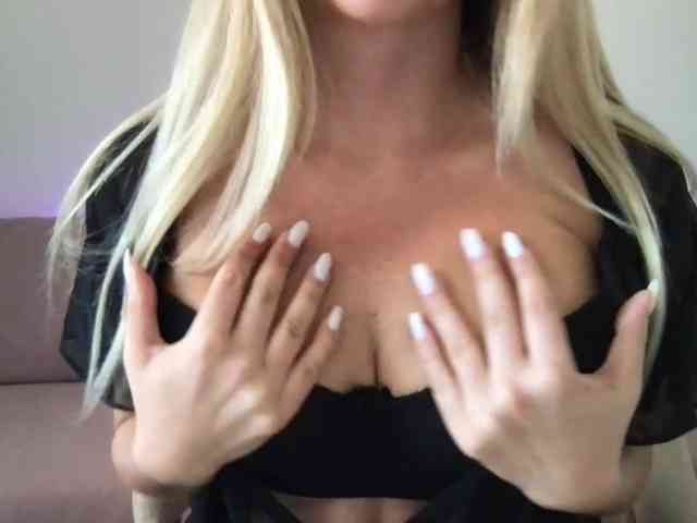 chloebelle webcam