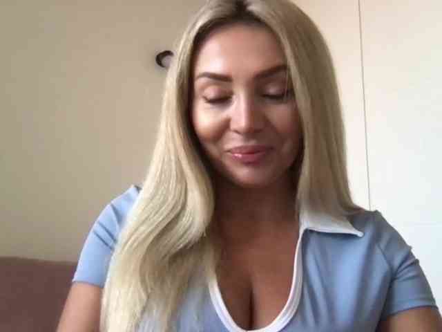 chloebelle webcam