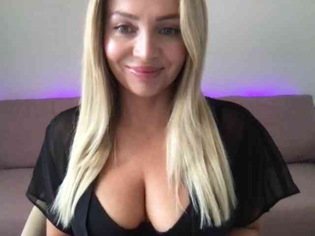 chloebelle