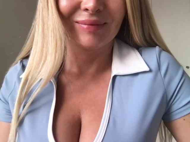 chloebelle webcam