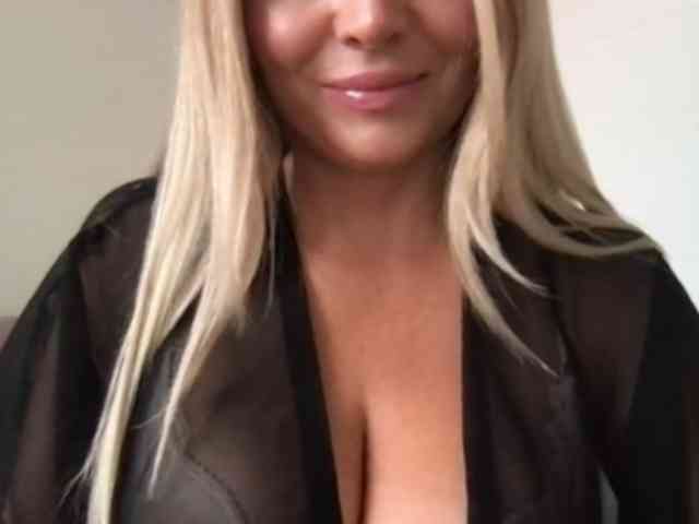 chloebelle webcam