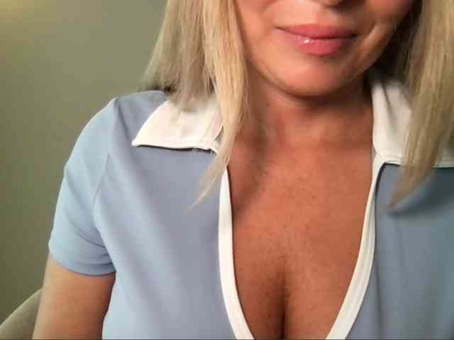 chloebelle webcam