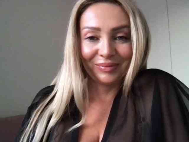 chloebelle