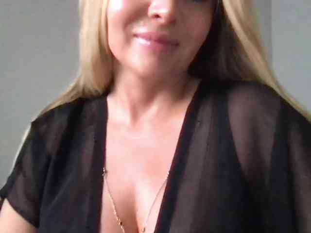 chloebelle