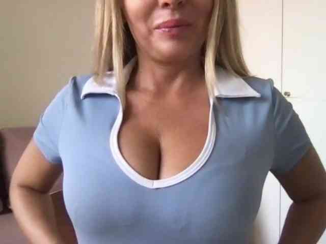 chloebelle webcam