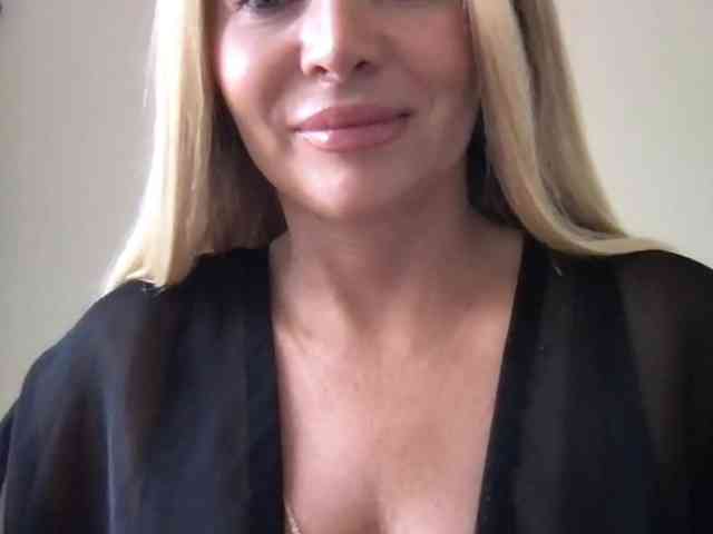 chloebelle webcam