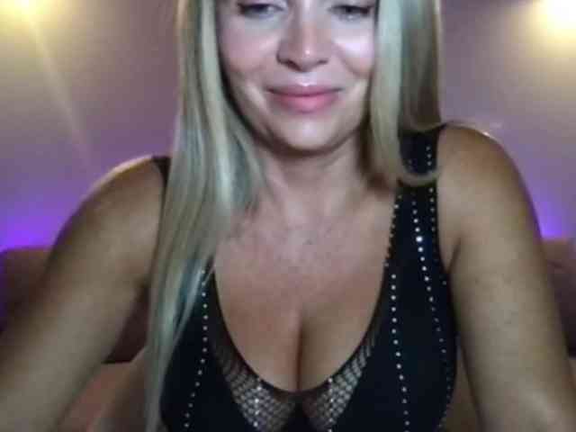 chloebelle