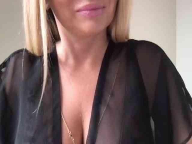chloebelle webcam