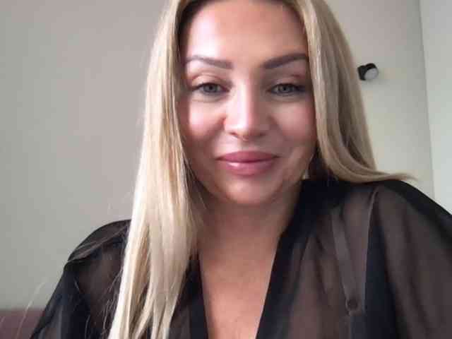 chloebelle webcam