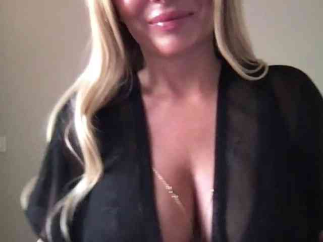 chloebelle webcam