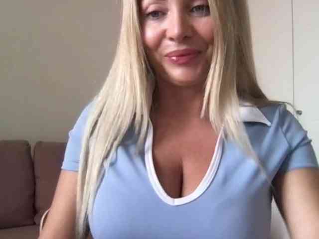 chloebelle webcam