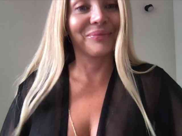 chloebelle webcam