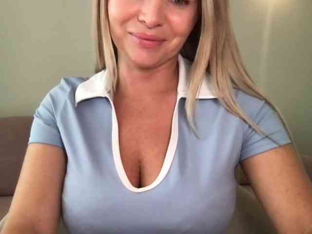 chloebelle webcam