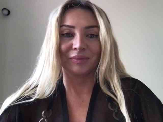 chloebelle webcam